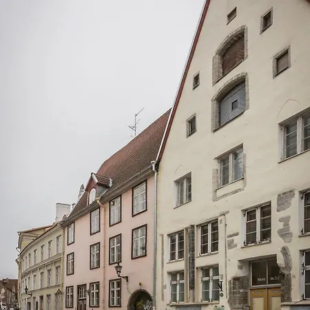 Pensionat & - Old Town 2*